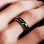 Black Enameled K Gold Ring