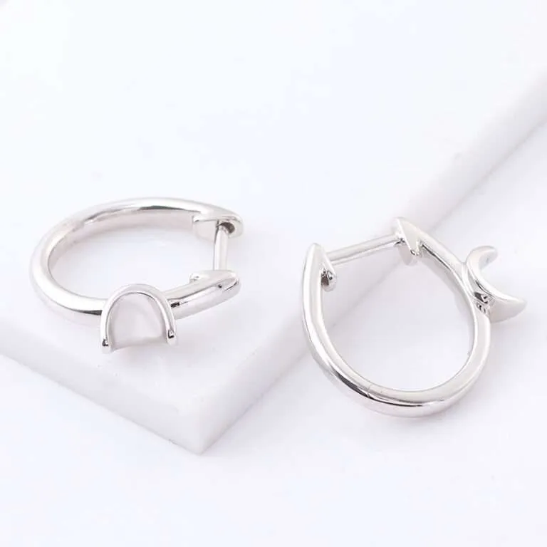 Elegant Horseshoe Design Hoop Earrings
