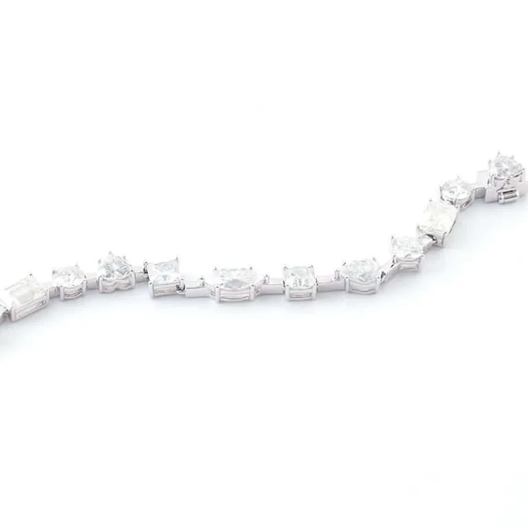 Exquisite White Gold Moissanite Bracelet
