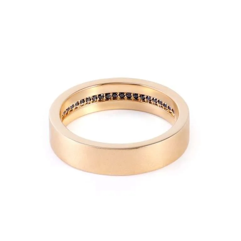 Sleek & Timeless Design:Yellow Gold Round Cut Moissanite Band Ring