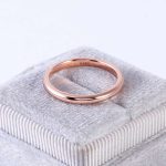 imeless Minimalist Design:Elegant Rose Gold Classicic Band Ring