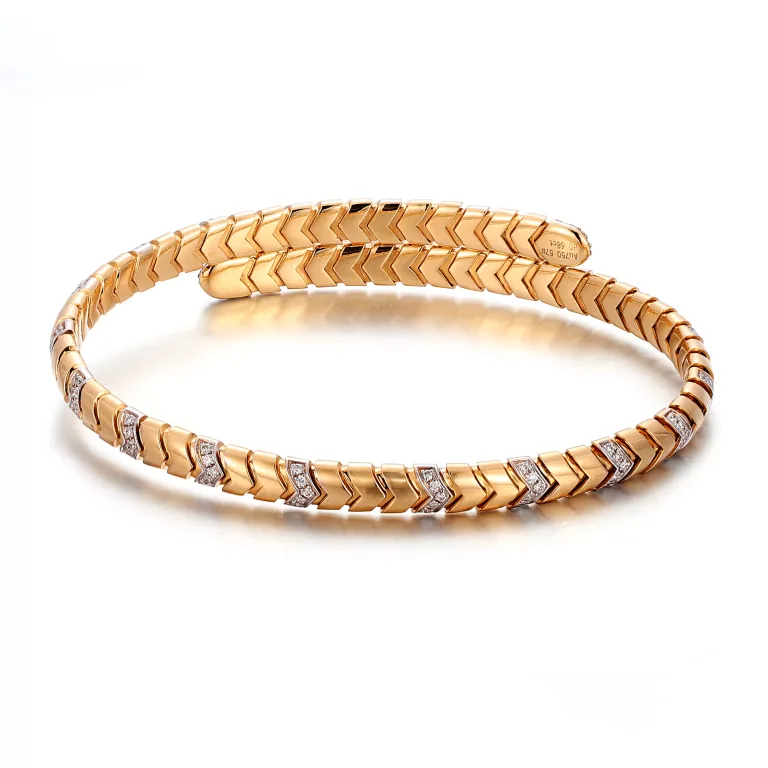 Serpentine Radiance Bracelet | 18K Yellow Gold Snake-Link Bracelet with Round-Cut Lab Diamonds