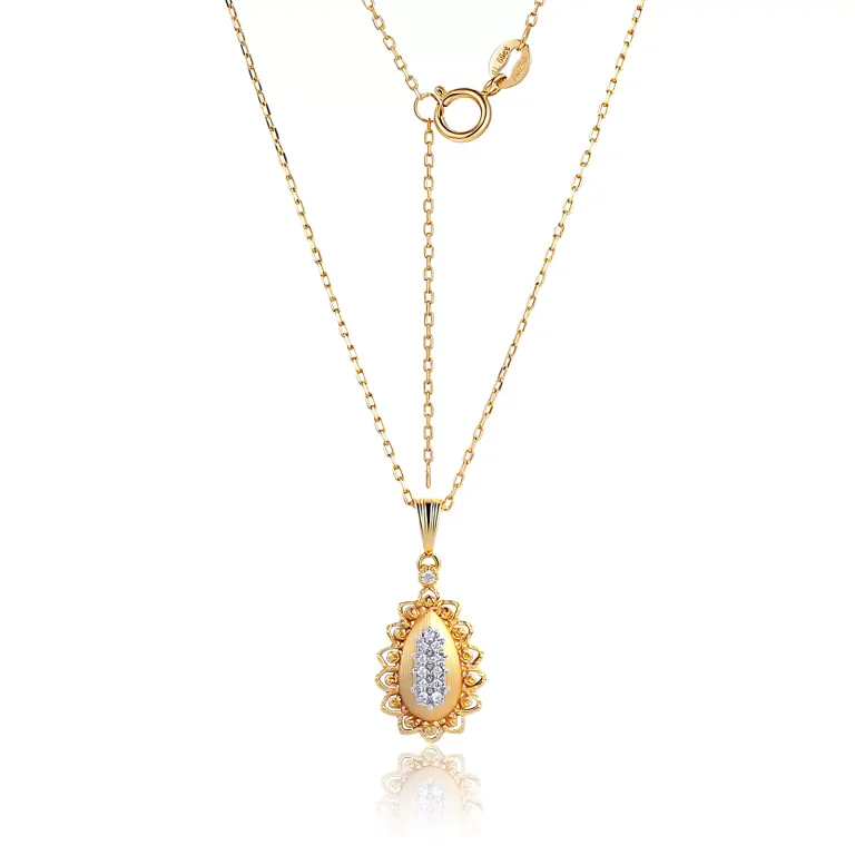 Vintage Floral Halo Lab Diamond Pendant in 18k Yellow Gold | Pendant Only