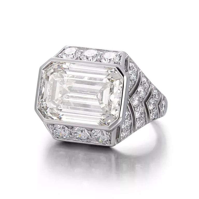 Emerald and Round Cut Moissanite Ring Wide Band Architectural Style